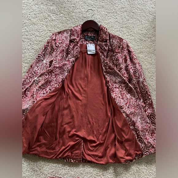 NWT - Free People Velvet Blazer + Pants Suit Set. Size XS - Picture 10 of 16